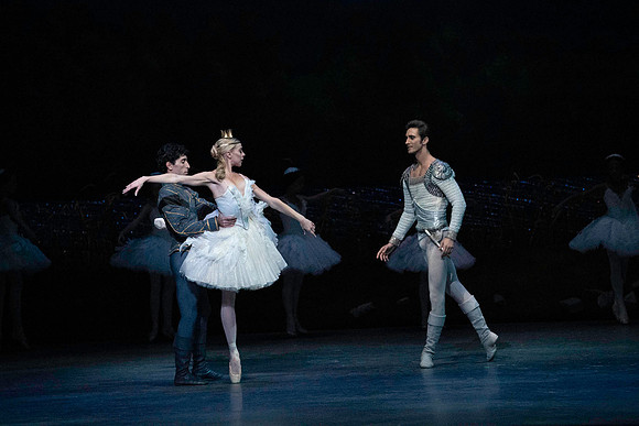 20240417_Swan_Lake_Act 4_2_Cast_DSC2970.ARW