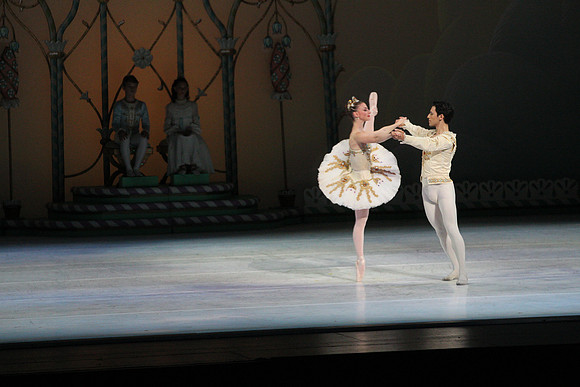20141223_Nutcracker_ARTC_Pasdedeux_AL1B5712