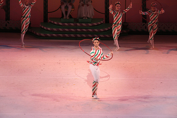 20141229_Nutcracker_WPB_Hoops_CG3P1453
