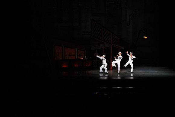 20151022_MCB_Fancy_Free_Warmup_Stage_Arsht_75A5286