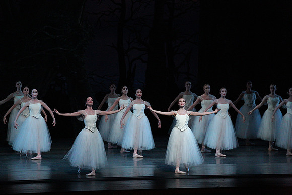 20161021_MCB_Giselle_Act2_Preformance_Arsht_9C7C0020