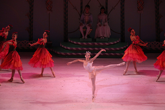 20141229_Nutcracker_WPB_Flowers__CG3P2256