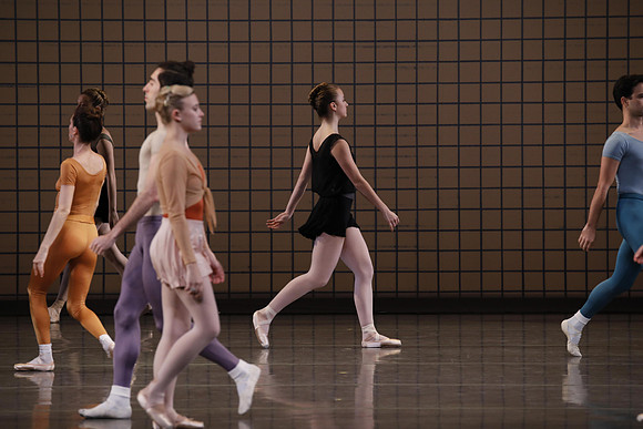 20170113_Glass_Pieces_no Makeup_DR_MCB_Arsht__73A0342