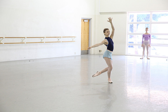 20150312_MCB_Raymonda_Variations_Studio_Lopez_Roma_9C7C7240