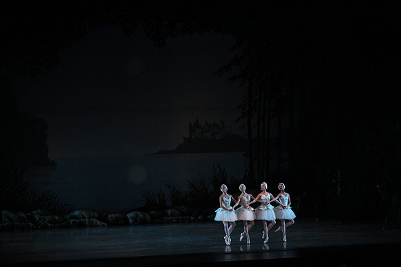 20151025_MCB_Swan_Lake_2Cast_Arsht_IMG_0066