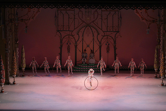 20141229_Nutcracker_WPB_Hoops_CG3P1477