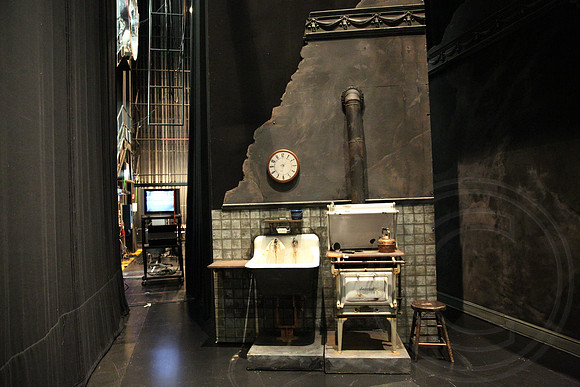 20150507_Opera_The_Consul_Backstage_9C7C4755