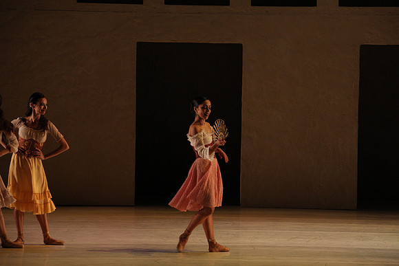 20150212_Carmen_Dress_Reh_9C7C1719