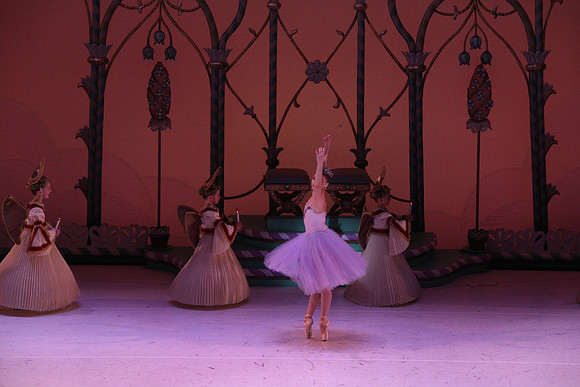 20141229_Nutcracker_WPB_Angels_CG3P0101