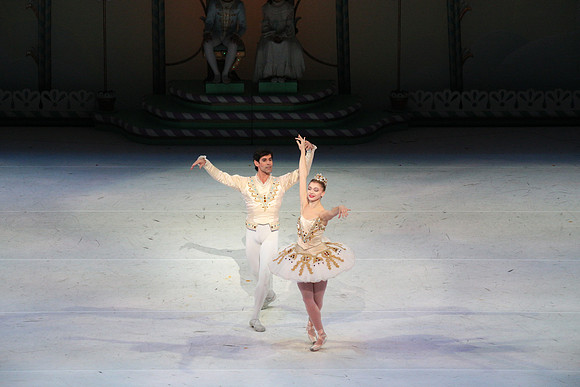 20141229_Nutcracker_WPB_PasDeDeux_CG3P2935