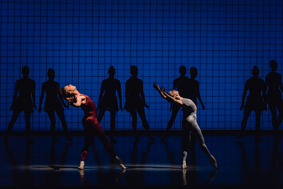 20170113_Glass_pieces_Facades_Simone_PR_MCB_Arsht__73A0301