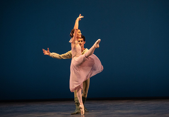 20190110_Dance_at_a_Gathering_MG_7464