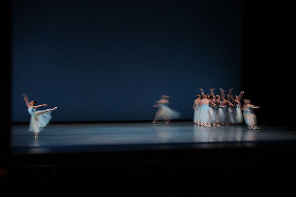 20170113_Seranade_Motion_Blur_PR_9C7C0065