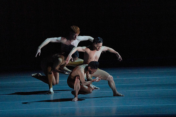 Psukhe_Alvin_Ailey_II_3418