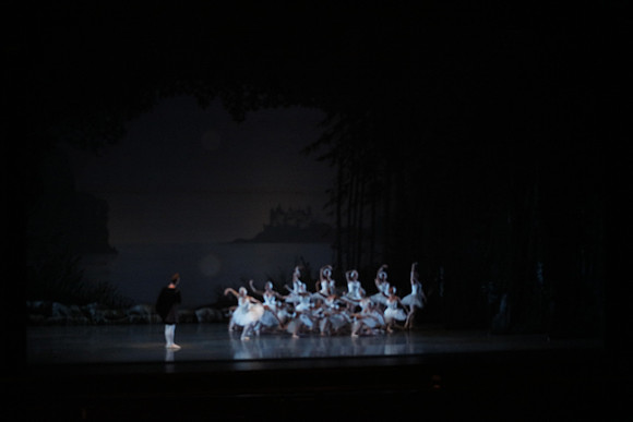 20151023_MCB_Swan_Lake_Prefomance_Arsht__75A2682