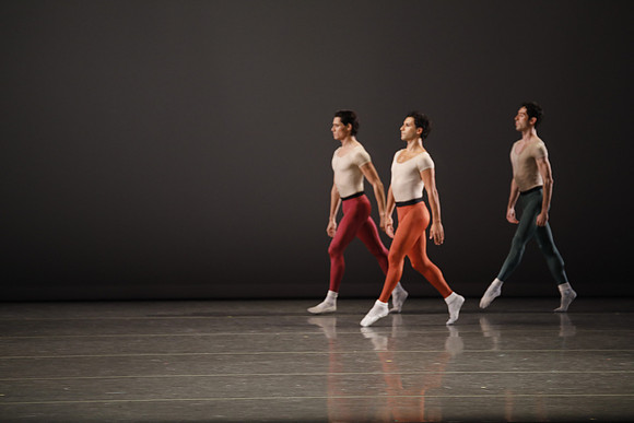20170113_Glass_Pieces_Akhnaten_PR_MCB_Arsht_73A0705