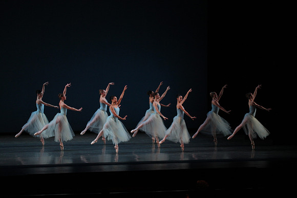 20170114_Serenade_Preformance_Tricia_Jeanette_Emily_Saturday_MCB_9C7C0092