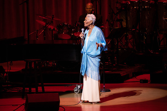 20190706_Dionne_Warwick_MG_0387
