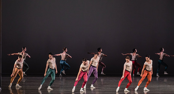 20170113_Glass_Pieces_Akhnaten_PR_MCB_Arsht_73A0966