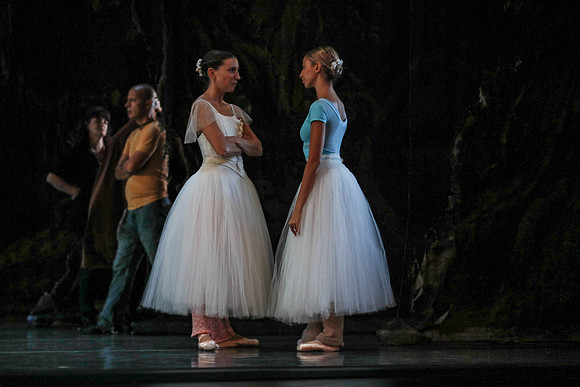 20161020_MCB_Giselle_2Cast_Act2_no Makeup_DRDA_Arsht_73A1484