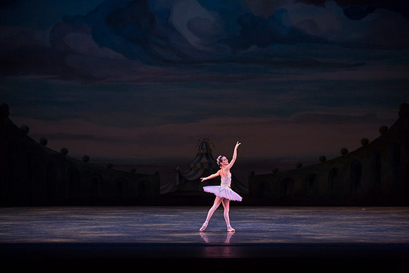 20150326_Raymonda_Variations_MCB_Kravitz_9C7C1986