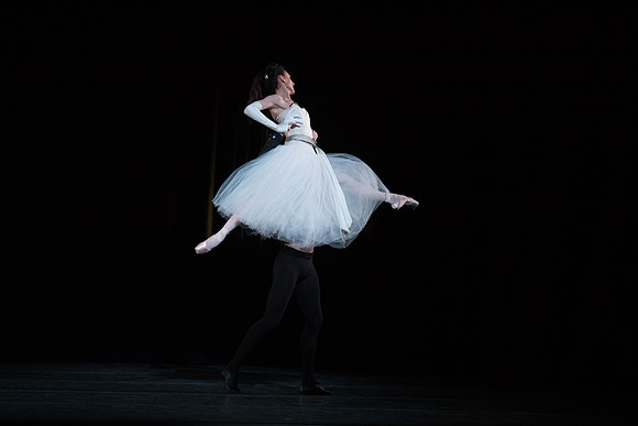 20180405_La_Valse_No_Makeup_20180405_La_Valse_Balanchine_Ravel__73A0023