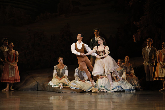 20161021_MCB_Giselle_Act1_Preformance_Arsht_73A0113