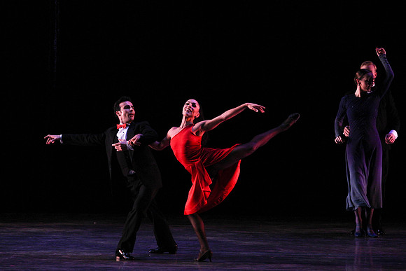20150108_MCB_9_Sinatra_Dress_Hear_the_Dance_CG3P2507
