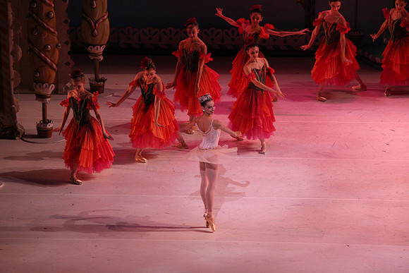 20141229_Nutcracker_WPB_Flowers__CG3P2153