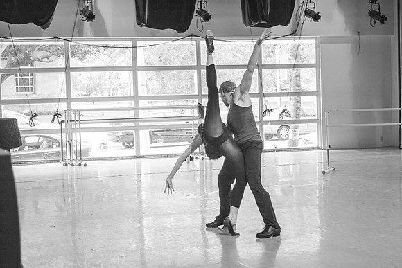20120920_T1936x1288-57698