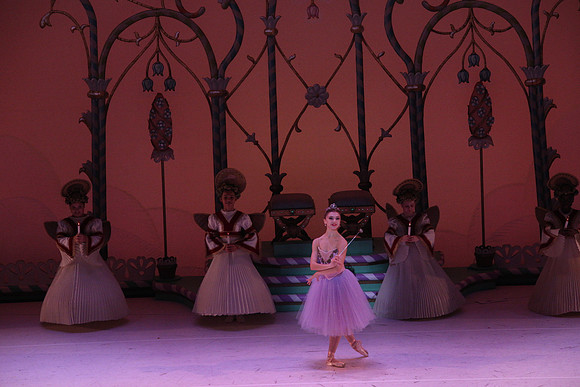 20141229_Nutcracker_WPB_Angels_CG3P0107