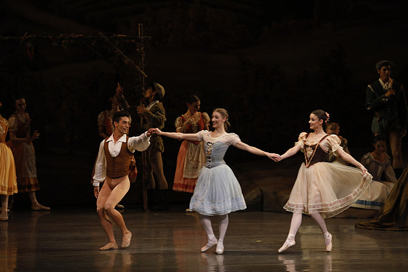 20161021_MCB_Giselle_Act1_Preformance_Arsht_73A0089