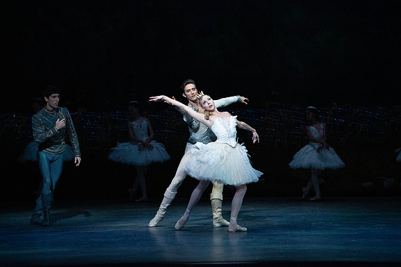 20240417_Swan_Lake_Act 4_2_Cast_DSC2979.ARW