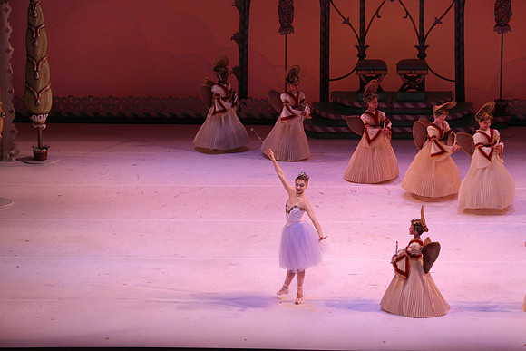 20141229_Nutcracker_WPB_Angels_CG3P0081