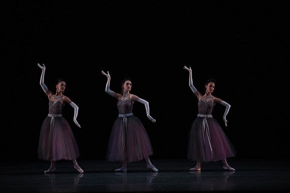 20180406_La_Valse_Motion_Blur_Balanchine_73A6984