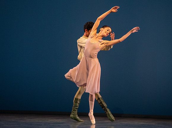 20190110_Dance_at_a_Gathering_MG_7386