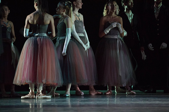 20180405_La_Valse_No_Makeup_20180405_La_Valse_Balanchine_Ravel_173A0691