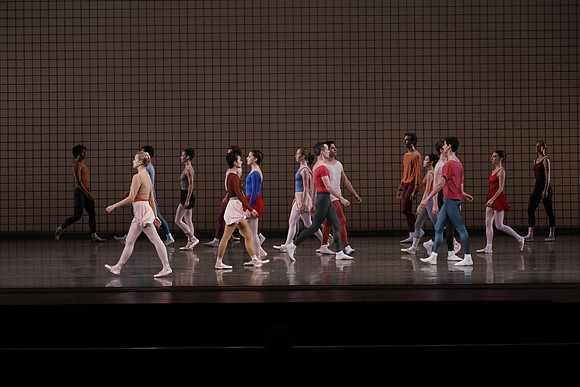20170113_Glass_Pieces_no Makeup_DR_MCB_Arsht__73A0447