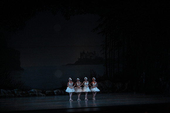 20151025_MCB_Swan_Lake_2Cast_Arsht_IMG_0046