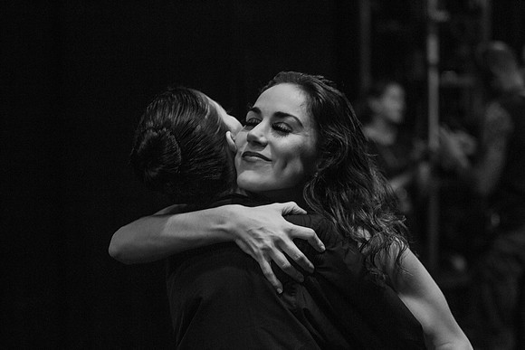 8000_DG_MCB_ZIff_Theatre_Faun_10232011_AL1B7774-2