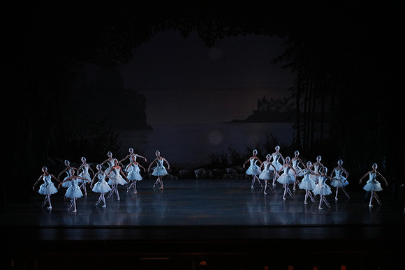 20151022_MCB_Swan_Lake_DR_WD_Arsht__75A7709