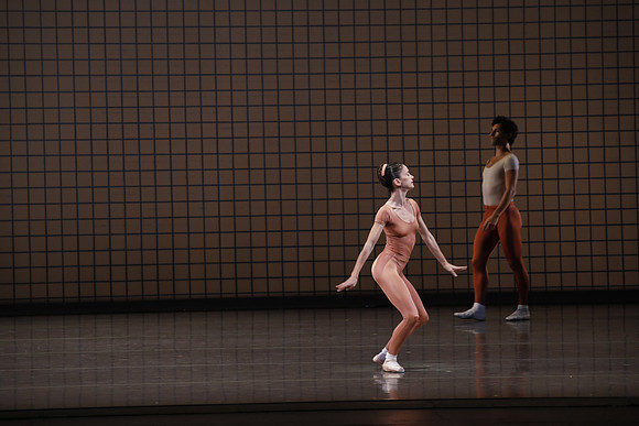 20170113_Glass_Pieces_no Makeup_DR_MCB_Arsht__73A0441