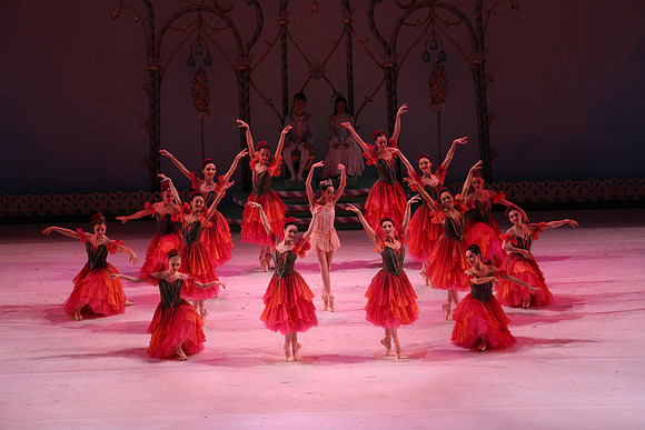 20141229_Nutcracker_WPB_Flowers__CG3P2074