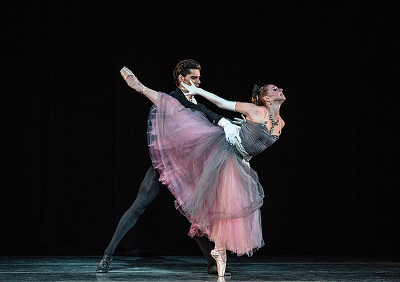 20180405_La Valse_Balanchine_Ravel__73A4383