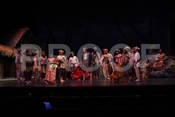20150226_The_Pearl_Fisher_Act_29C7C0601