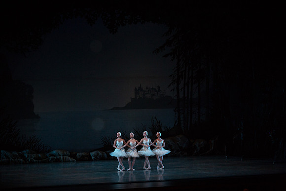20151025_MCB_Swan_Lake_2Cast_Arsht_IMG_0007