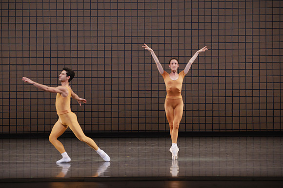 20170113_Glass_Pieces_no Makeup_DR_MCB_Arsht__73A0352