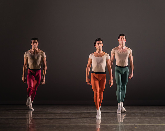 20170113_Glass_Pieces_Akhnaten_PR_MCB_Arsht_73A0718