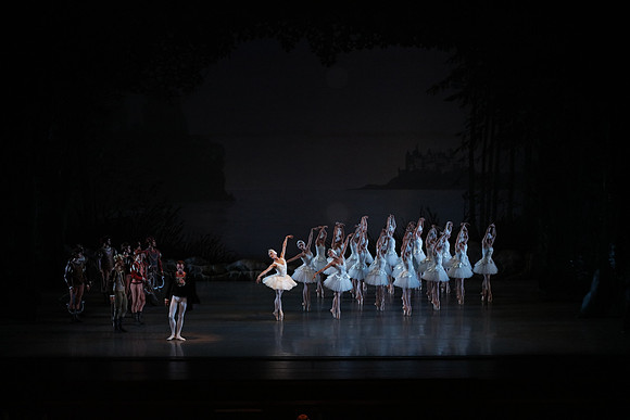 20151022_MCB_Swan_Lake_DR_WD_Arsht__75A6857