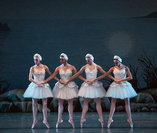 20151022_MCB_Swan_Lake_DR_Arsht_IMG_8747